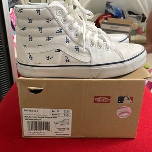 Dodger high top vans